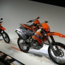 k-KTM%20Motohall%2030 05%20%284%29