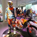 k-KTM%20Motohall%2030 05%20%2850%29