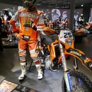 k-KTM%20Motohall%2030 05%20%2854%29
