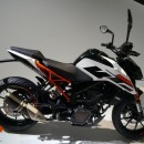 k-KTM%20Motohall%2030 05%20%2869%29