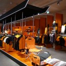 k-KTM%20Motohall%2030 05%20%2875%29